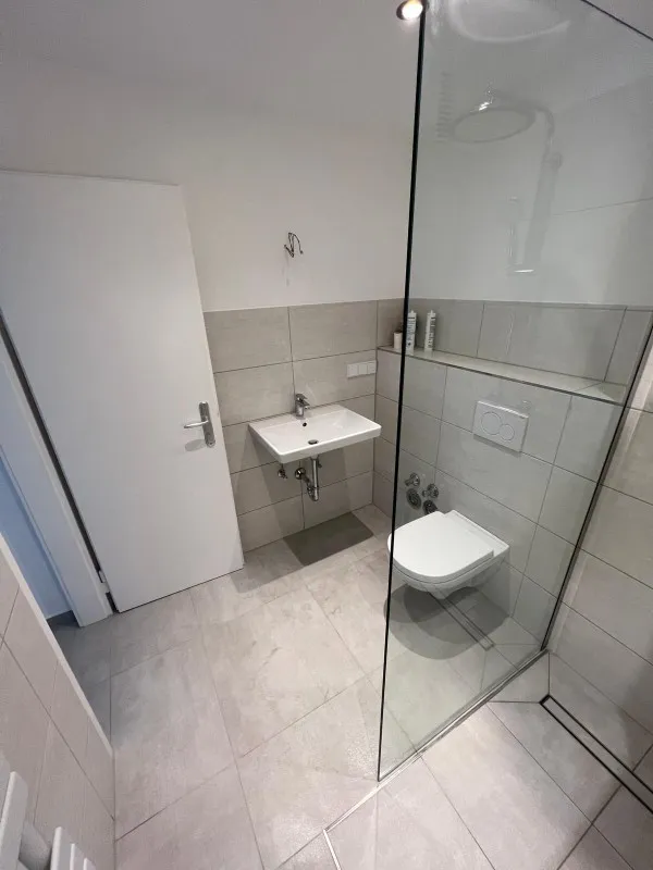 Sanitär & Heizungsbau - Mayr & Ostermeier GmbH - Moderne Badezimmer Sanierung München